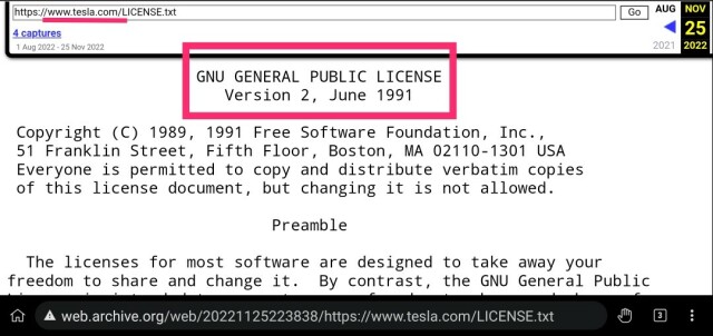 Schermata che mostra il contenuto del file all'URL "https://www.tesla.com/LICENSE.txt", catturato da Wayback Machine il 25 novembre 2022.
Il file contiene il testo della GNU General Public License version 2.