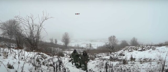 Immagine in evidenza: Screenshot dal video ucraino sulla resa via drone
https://youtu.be/FGFTt-SzN2I