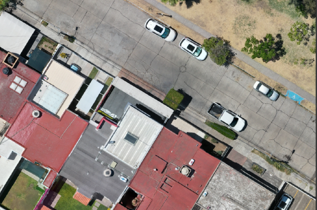 drone orthophoto processed with opendronemap showing some houses and cars with zero warped edges 